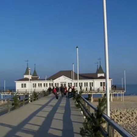 Feriehus In With Barbecue Zirchow